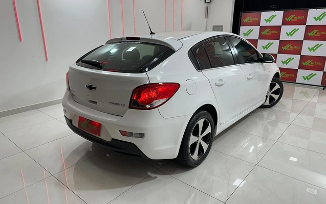 imagem-https://www.socarrao.com.br/sc-vehicle-images-prod/3545047/1788188527026-681601cf-c46e-4037-bbae-ca94162a6e2e.jpg