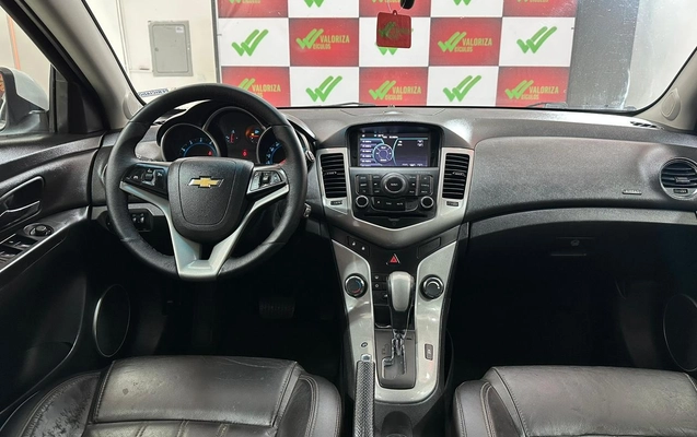 imagem-https://www.socarrao.com.br/sc-vehicle-images-prod/3545047/1788188527037-3dff976e-171f-4d1d-874b-3c594426b58a.jpg