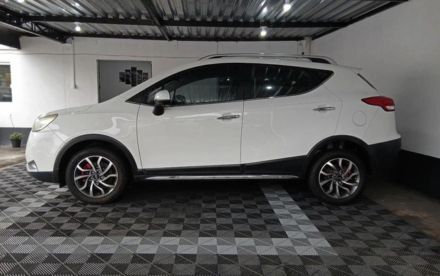 imagem-https://www.socarrao.com.br/sc-vehicle-images-prod/3545055/1788628001283-8426306_2_B_b14c7e8269.jpeg