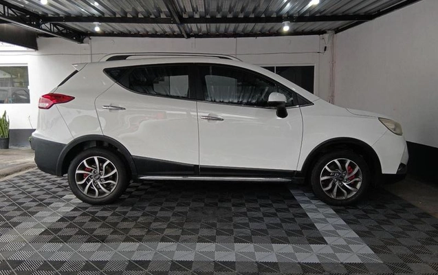 imagem-https://www.socarrao.com.br/sc-vehicle-images-prod/3545055/1788628001285-8426306_3_B_741d76648d.jpeg