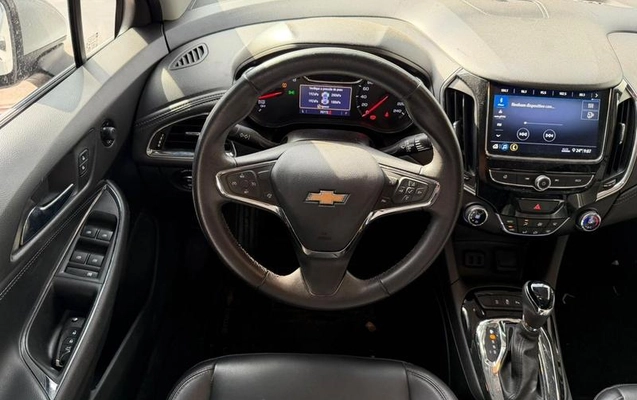 imagem-https://www.socarrao.com.br/sc-vehicle-images-prod/3545375/1788189355348-8433865_2_B_0ed65b1dba.jpeg