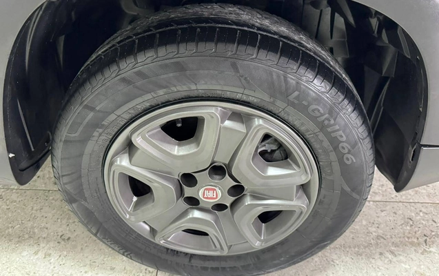 imagem-https://www.socarrao.com.br/sc-vehicle-images-prod/3545485/1788189837243-6d75348b97ca4f638e7b11275263d4f6_1787925744438.jpg