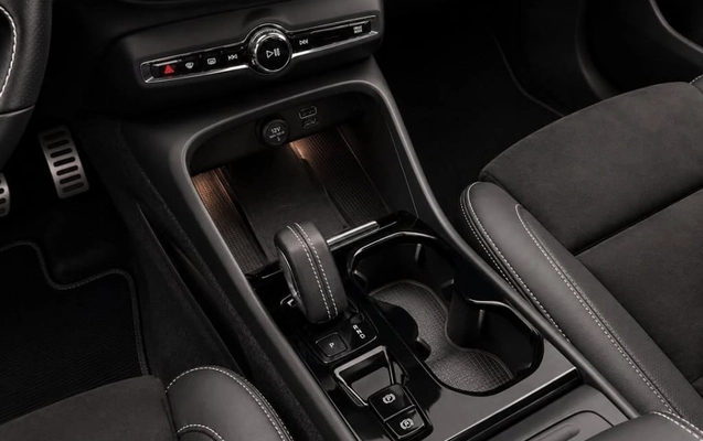 imagem-https://www.socarrao.com.br/sc-vehicle-images-prod/3545494/1789051709009-vehicle_image_1788189521_1daa0e430033c611228e541b2445b65a.jpeg