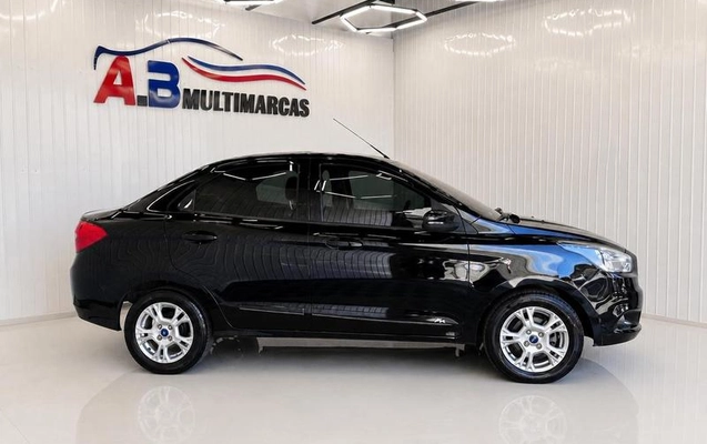 imagem-https://www.socarrao.com.br/sc-vehicle-images-prod/3545702/1789226549104-8411065_10_B_7b37a41685.jpeg