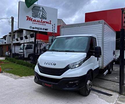 Iveco DAILY CHASSI 2023 Branco — foto 1 de 3