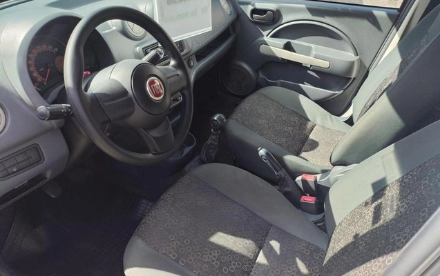 imagem-https://www.socarrao.com.br/sc-vehicle-images-prod/3545784/1788465937895-8433097_14_B_a831e74733.jpeg