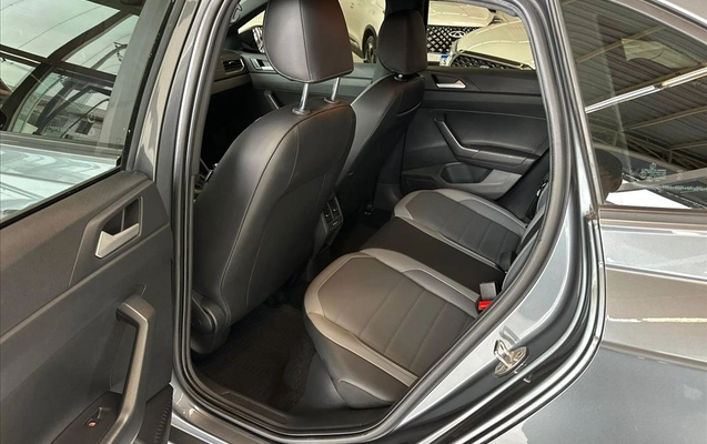 imagem-https://www.socarrao.com.br/sc-vehicle-images-prod/3545864/1788967678550-0e529bd2-614f-4b52-a9c8-60cc6299497120260831123114.jpeg