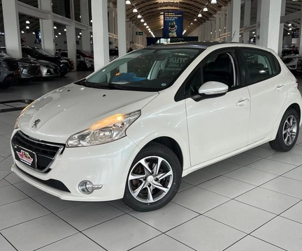 Peugeot 208 2016 Branco — foto 1 de 3
