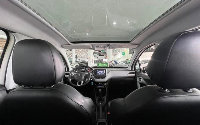 imagem-https://www.socarrao.com.br/sc-vehicle-images-prod/3546137/1789485170241-8429501_10_B_0312d6d33d.jpeg