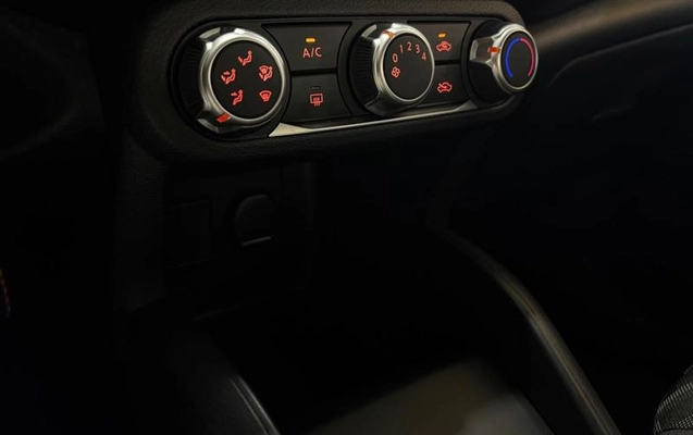 imagem-https://www.socarrao.com.br/sc-vehicle-images-prod/3546392/1789643013468-8428725_13_B_f6a1a2bcc7.jpeg