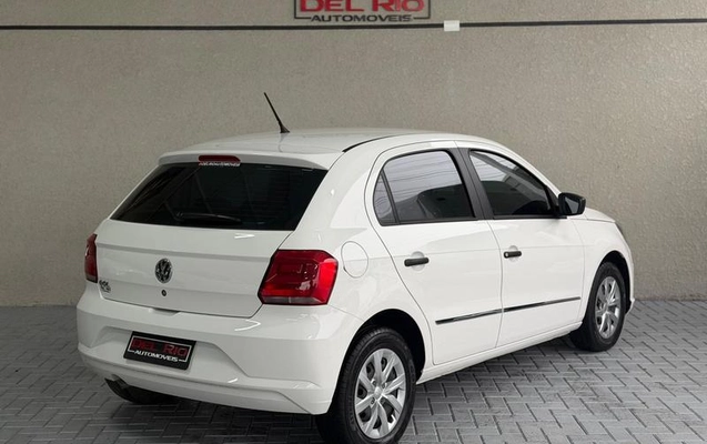 imagem-https://www.socarrao.com.br/sc-vehicle-images-prod/3546443/1789069539707-8431445_0_B_6a2f3beeeb.jpeg
