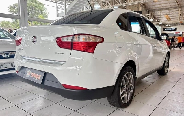 imagem-https://www.socarrao.com.br/sc-vehicle-images-prod/3546508/1789475781183-8428574_5_B_291195e5b0.jpeg