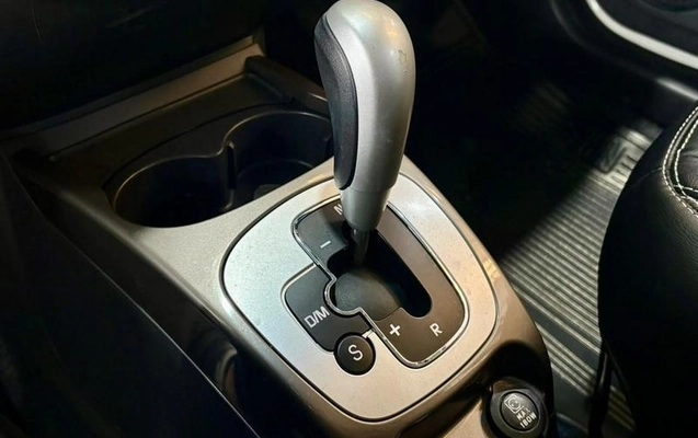 imagem-https://www.socarrao.com.br/sc-vehicle-images-prod/3546508/1789475781196-8428574_14_B_102136b88c.jpeg