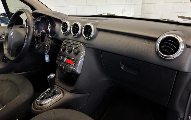 imagem-https://www.socarrao.com.br/sc-vehicle-images-prod/3546514/1788192924080-8356684_8_B_9143e40df3.jpeg