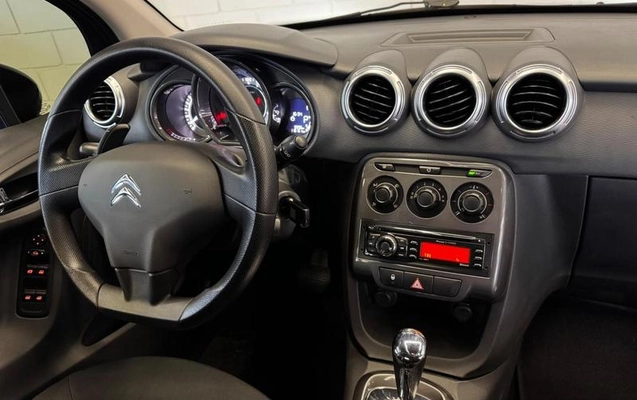 imagem-https://www.socarrao.com.br/sc-vehicle-images-prod/3546514/1788192924082-8356684_9_B_d0964be09c.jpeg
