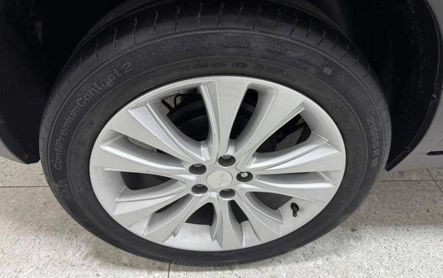imagem-https://www.socarrao.com.br/sc-vehicle-images-prod/3546539/1788193004570-decba5a50e63473d9cb3dad330d72fd6_1788188214405.jpg