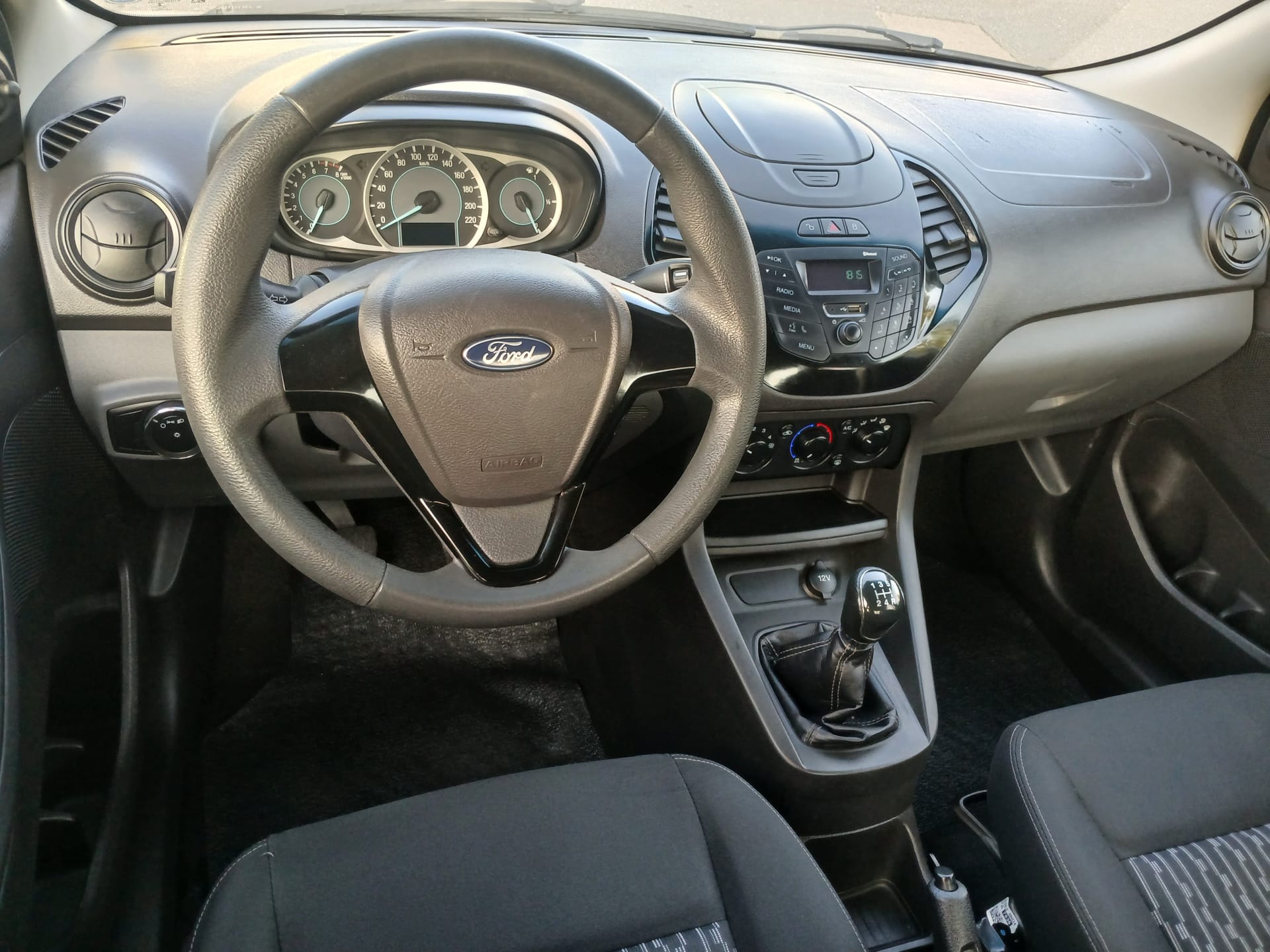 imagem-https://www.socarrao.com.br/sc-vehicle-images-prod/35468/1769988616382-7260224OR_1769795415_33_630.jpg