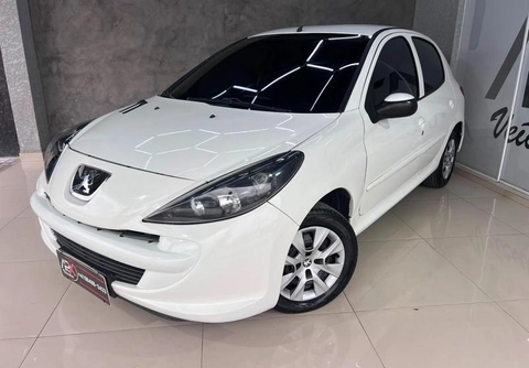 Peugeot 207 2014 Branco — foto 1 de 3