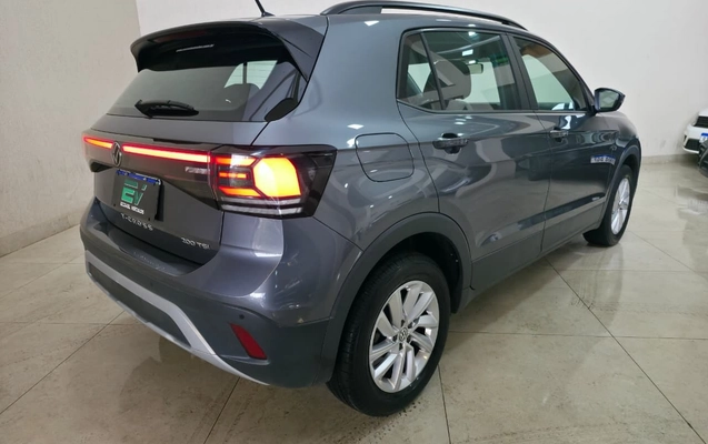 imagem-https://www.socarrao.com.br/sc-vehicle-images-prod/3547181/1788194628369-7afeb60e-a400-4b36-9381-e5a647ef7917.jpg