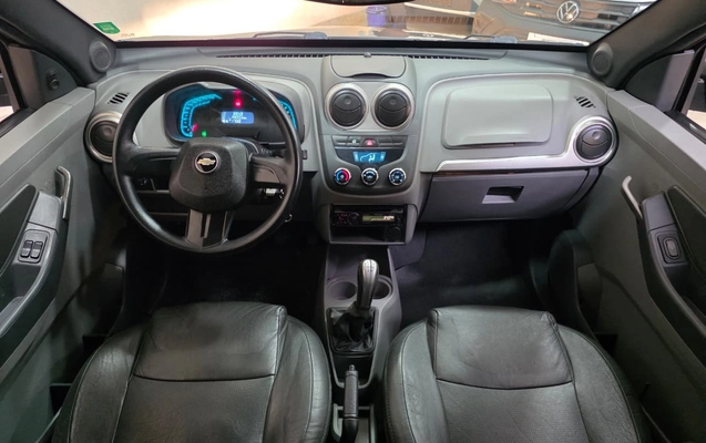 imagem-https://www.socarrao.com.br/sc-vehicle-images-prod/3547185/1788194663889-59469e96-04ad-4964-b520-5fad3d11dd3b.jpg