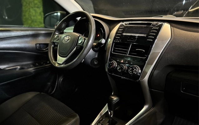 imagem-https://www.socarrao.com.br/sc-vehicle-images-prod/3547186/1788194676229-9_043931.jpg