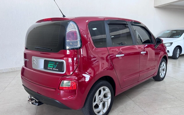 imagem-https://www.socarrao.com.br/sc-vehicle-images-prod/3547205/1788194794275-866a118d-834a-4211-afec-26eda75491e7.jpg