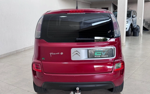 imagem-https://www.socarrao.com.br/sc-vehicle-images-prod/3547205/1788194794277-53f413fd-2b4e-43c4-9757-19a988a9f51c.jpg