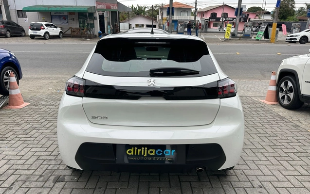 imagem-https://www.socarrao.com.br/sc-vehicle-images-prod/3547322/1788195106073-b8d08c0a-2f41-493e-86df-784bea579f62.jpeg