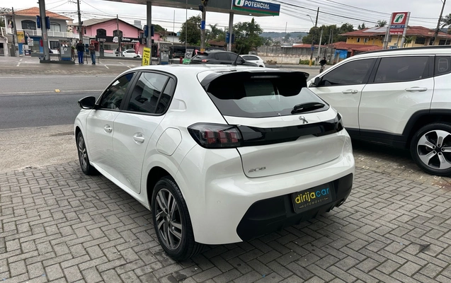 imagem-https://www.socarrao.com.br/sc-vehicle-images-prod/3547322/1788195106074-38117d7d-04d0-4eab-b220-c10102085b00.jpeg
