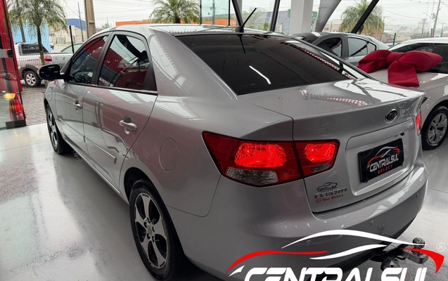 imagem-https://www.socarrao.com.br/sc-vehicle-images-prod/3547774/1788274301004-41646a565f974f23803b4097701e7923_1788195777781.jpg