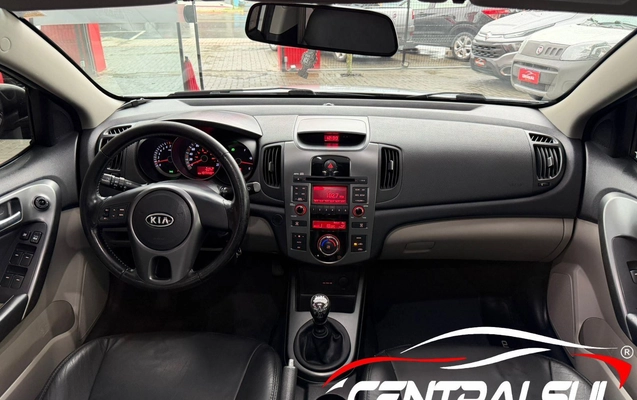 imagem-https://www.socarrao.com.br/sc-vehicle-images-prod/3547774/1788274301008-c8b3eac63edd4abc976ba0c0e74505ce_1788195777795.jpg