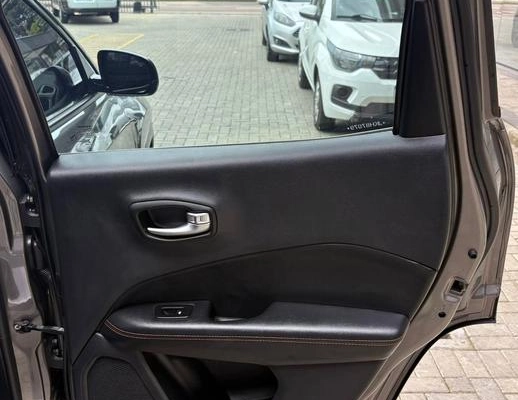 imagem-https://www.socarrao.com.br/sc-vehicle-images-prod/3547802/1789235949451-8431137_2_B_8c92a1de4d.jpeg
