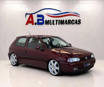 Volkswagen Gol CL 1.6 Mi 2p e 4p 1997 Vermelho — foto 1 de 3