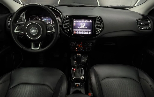 imagem-https://www.socarrao.com.br/sc-vehicle-images-prod/3547919/1789495850748-gb-a1e8cd2.jpeg