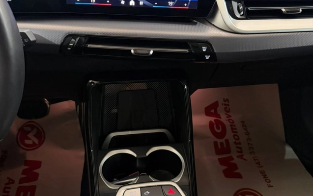 imagem-https://www.socarrao.com.br/sc-vehicle-images-prod/3548004/1788803607091-23f98bc28c4b4c6a841217bac8a7a1d8_1788197023143.jpg