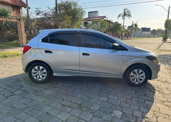 imagem-https://www.socarrao.com.br/sc-vehicle-images-prod/3548037/1788197122247-chevrolet-onix-1.0-mpfi-joy-8v-flex-4p-manual-wmimagem10402457888.jpg