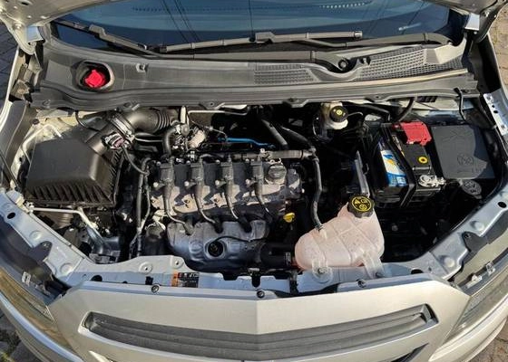 imagem-https://www.socarrao.com.br/sc-vehicle-images-prod/3548037/1788197122253-chevrolet-onix-1.0-mpfi-joy-8v-flex-4p-manual-wmimagem10402616675.jpg