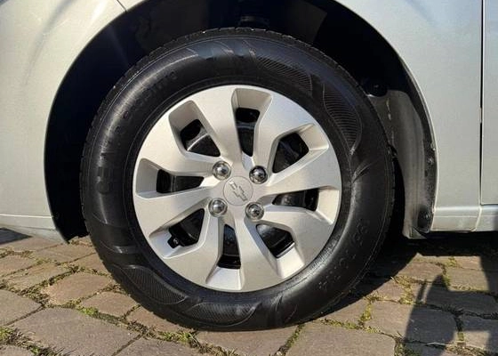 imagem-https://www.socarrao.com.br/sc-vehicle-images-prod/3548037/1788197122255-chevrolet-onix-1.0-mpfi-joy-8v-flex-4p-manual-wmimagem10402627490.jpg