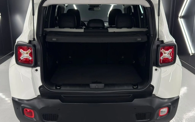imagem-https://www.socarrao.com.br/sc-vehicle-images-prod/3548087/1788987187826-gb-7e81d4b.jpeg