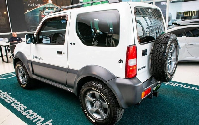 imagem-https://www.socarrao.com.br/sc-vehicle-images-prod/3548104/1788278276265-8426099_3_B_e1559deac1.jpeg