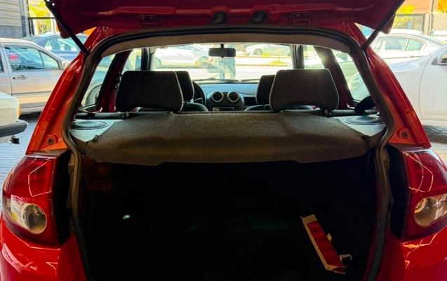 imagem-https://www.socarrao.com.br/sc-vehicle-images-prod/3548135/1788197272764-NzllZTFmZWMtYzBlMi00MWM4LTk4ZjMtNjgwZGM1MDBlY2RjLmpwZWc.jpeg