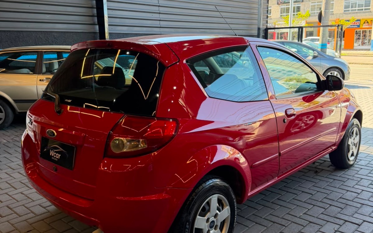 imagem-https://www.socarrao.com.br/sc-vehicle-images-prod/3548135/1788197272882-MmM3N2VjOGUtYmZhMy00YzNkLTgwZTUtOTdiODllYTQ4MWJhLmpwZWc.jpeg