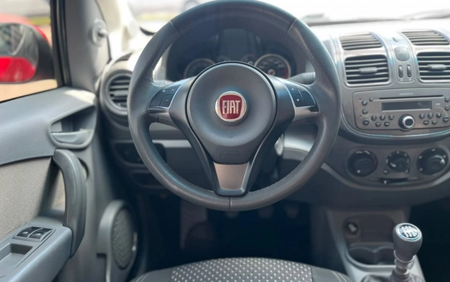 imagem-https://www.socarrao.com.br/sc-vehicle-images-prod/3548138/1789139107438-vehicle_image_1789139087_4ec824b0410a03f8517fb73ffd460abb.jpeg