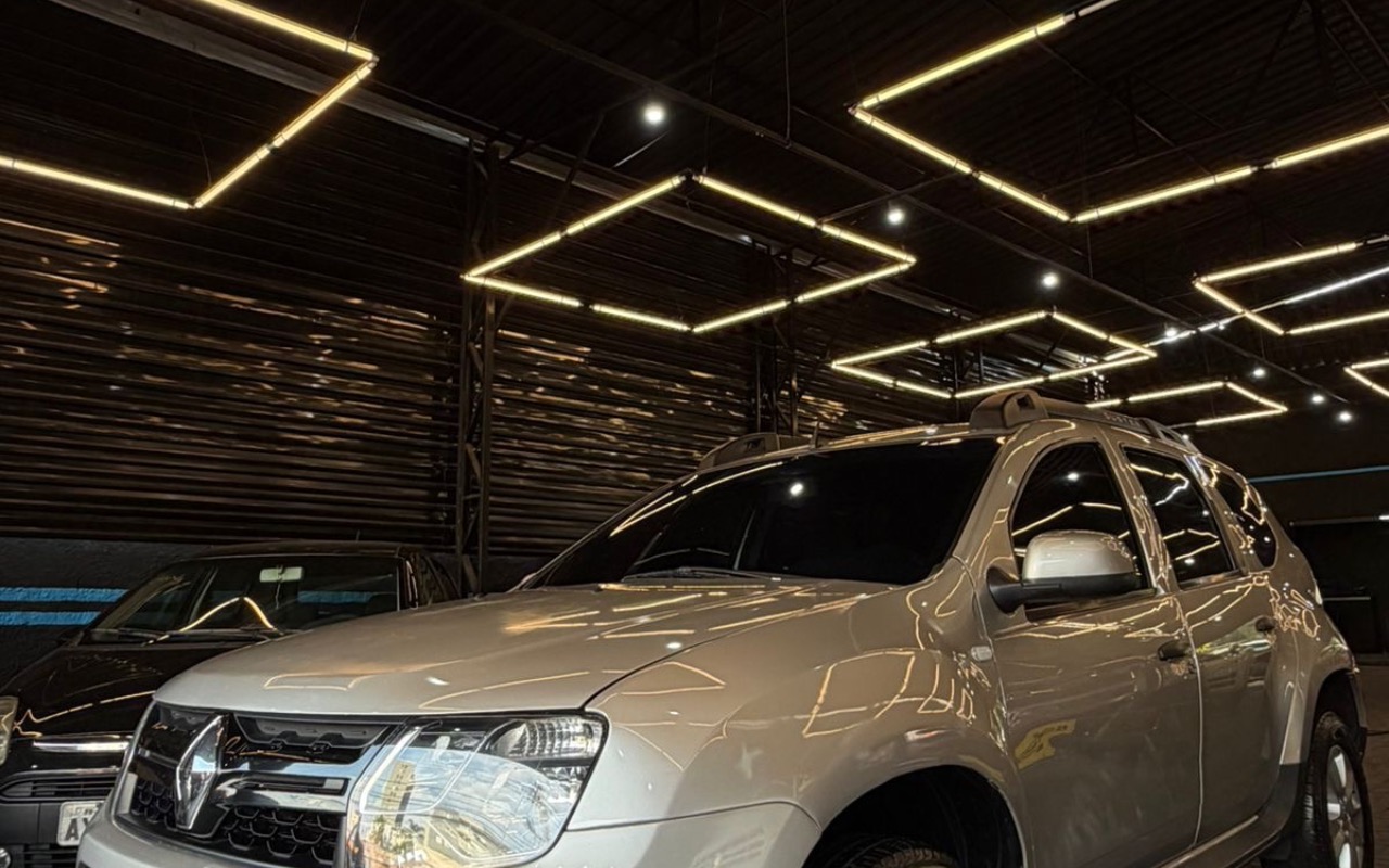 imagem-https://www.socarrao.com.br/sc-vehicle-images-prod/3548258/1788197510706-ZjZhZTc2OWQtYTNlOC00NmJjLWEwNmQtNWViZjRkZTQ1YTlhLmpwZWc.jpeg