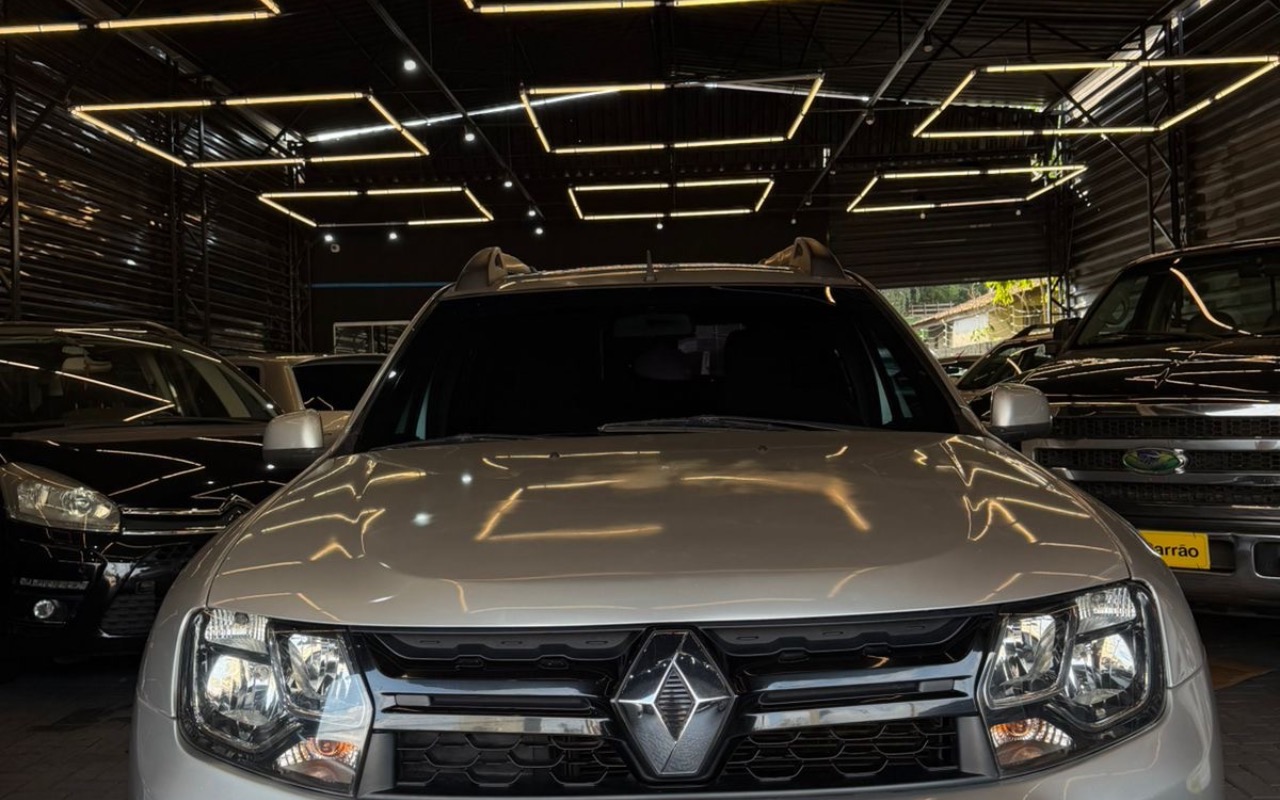 imagem-https://www.socarrao.com.br/sc-vehicle-images-prod/3548258/1788197511485-MGQyM2QzNmMtMDdmMS00MTY1LWI0YmItOGIxNDBlODFmYWI4LmpwZWc.jpeg