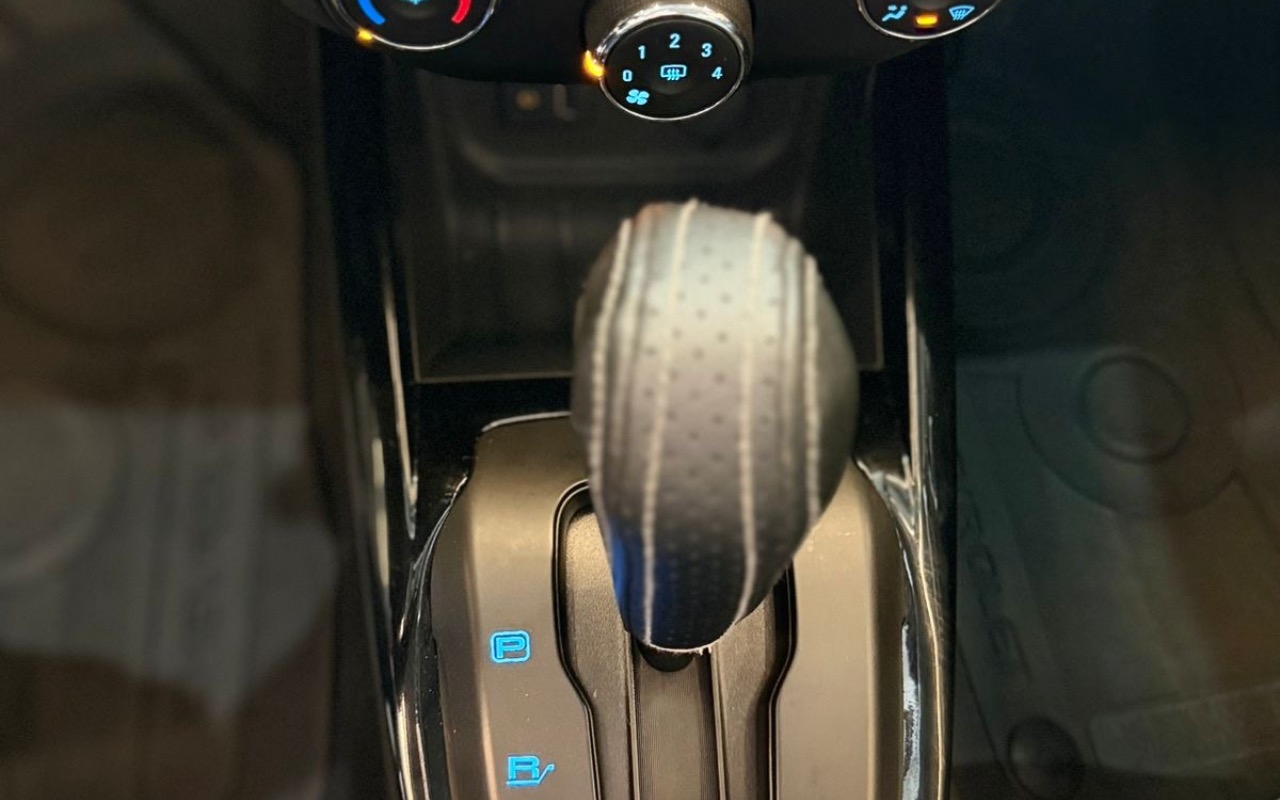imagem-https://www.socarrao.com.br/sc-vehicle-images-prod/3548327/1788197726741-MmUxYTBkZWMtYjY0OS00N2Y3LWIwNGItNTE1MDk1NmQwYjVkLmpwZWc.jpeg