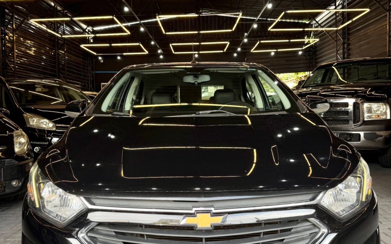 imagem-https://www.socarrao.com.br/sc-vehicle-images-prod/3548327/1788197727320-NDQyM2M4YTEtMTIyYS00OTNiLTg3ZGQtN2I4OTk2NDAyMDk1LmpwZWc.jpeg