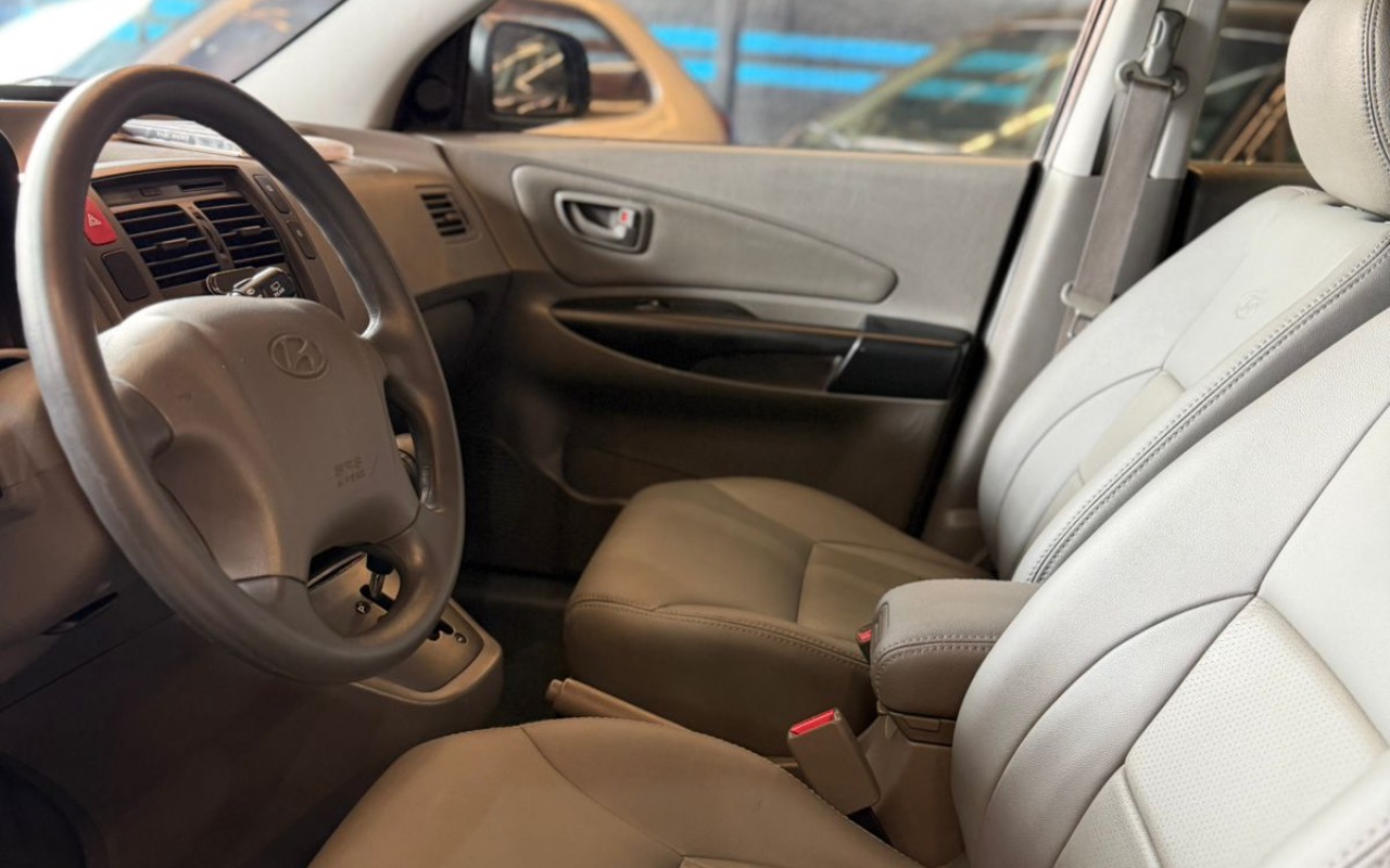 imagem-https://www.socarrao.com.br/sc-vehicle-images-prod/3548342/1788197889433-YmQ5OGFhN2UtMTEwZi00M2JmLWIxMWMtY2U4NjgzY2FmOTE4LmpwZWc.jpeg