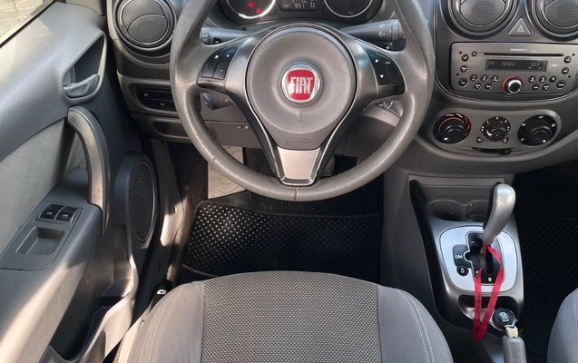 imagem-https://www.socarrao.com.br/sc-vehicle-images-prod/3548345/1788201305017-SU1HXzU5MzEuanBlZw.jpeg