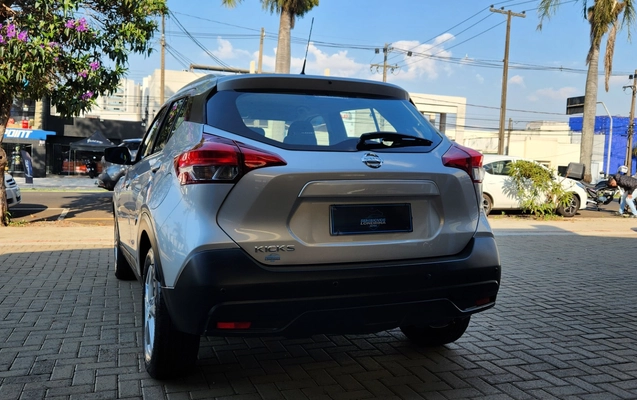 imagem-https://www.socarrao.com.br/sc-vehicle-images-prod/3548366/1788198093146-ac2f248c-97b7-4118-8ae2-1ff590504e99.jpg